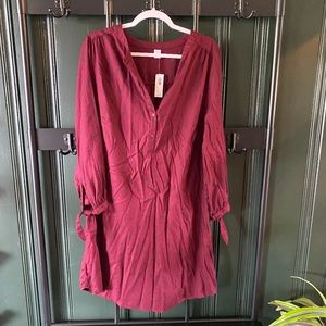 🟢 2 for $15 - Dress - Maroon w navy polka dots